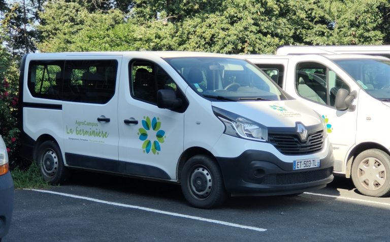 Marquage flotte utilitaires à Rouillon 72