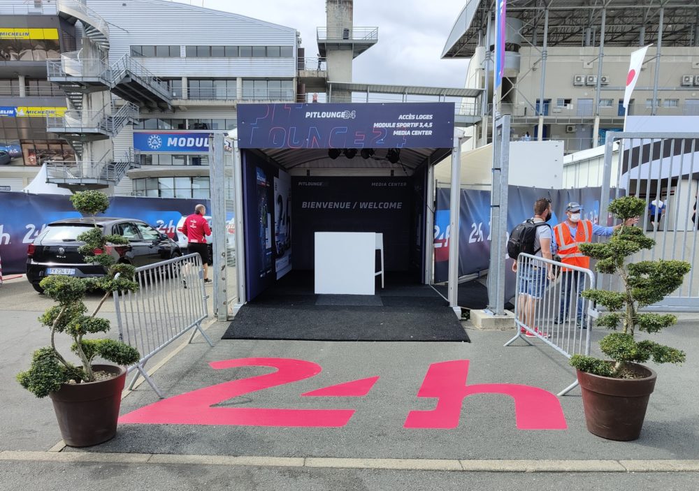 marquage au sol évènementiel pour les 24h00 du Mans