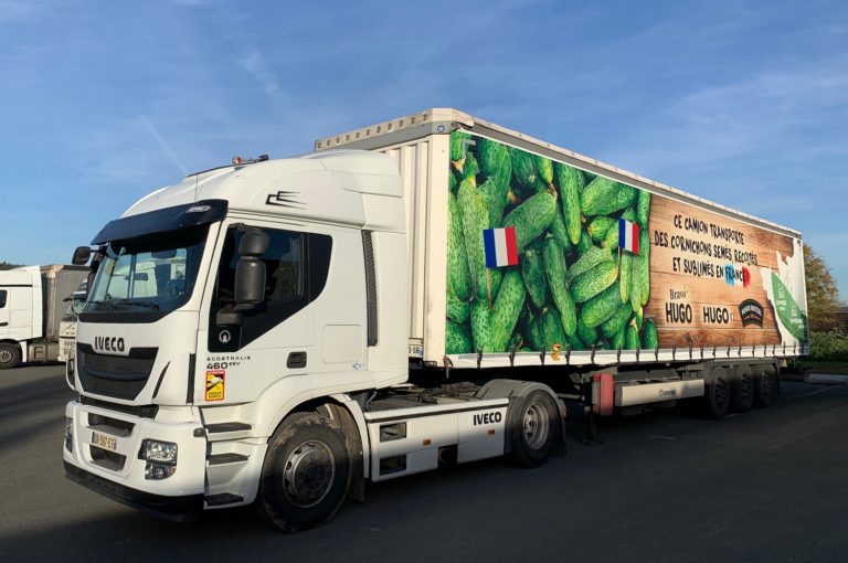 Publicité sur camion, Sarthe