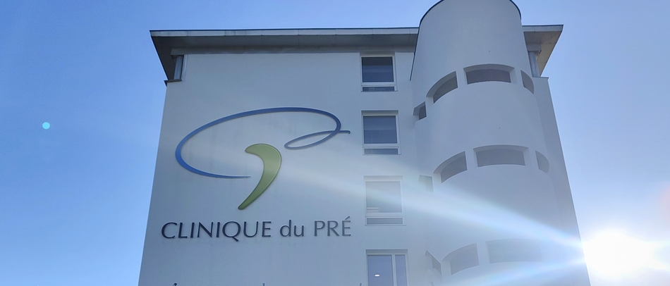 Enseignes clinique au Mans, dans la Sarthe